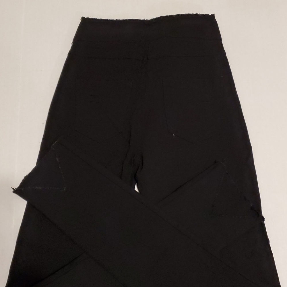 Pants - Picture 3 of 4